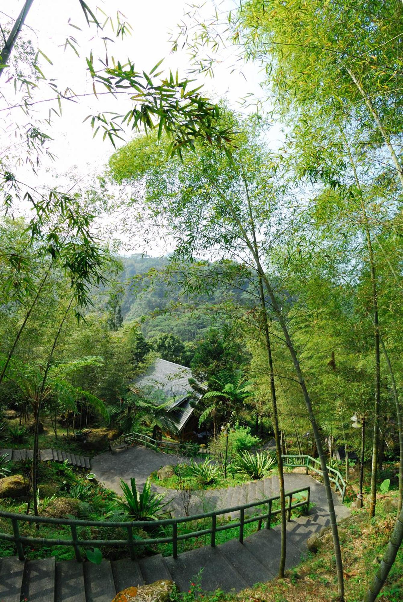 Shinmingshan Holiday Inn Lugu Exterior foto